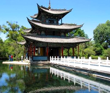 黑龙潭图片,黑龙潭图库,黑龙潭旅游图片