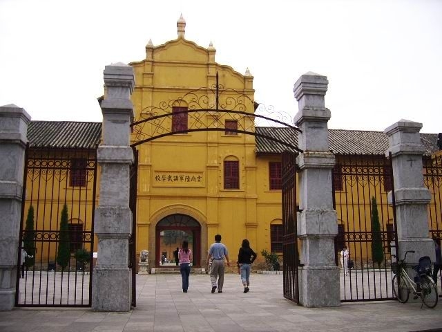 云南陆军讲武堂图片,云南陆军讲武堂图库,云南陆军讲武堂旅游图片