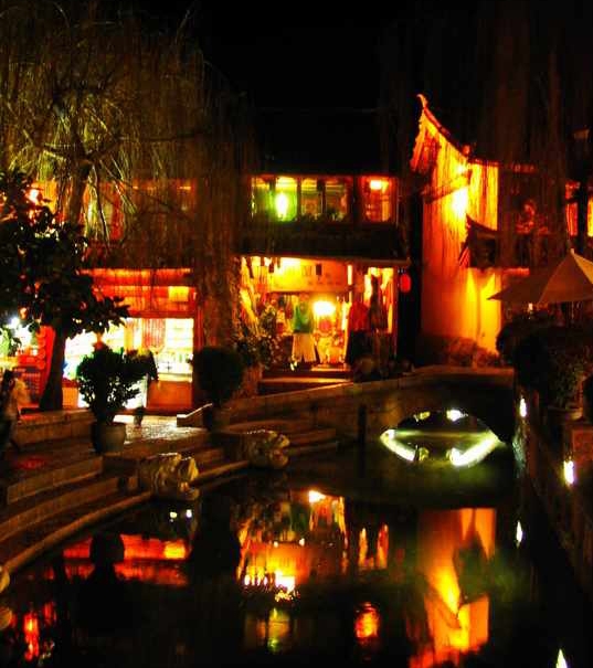丽江古城夜景图片,丽江古城夜景图库,丽江古城夜景旅游图片