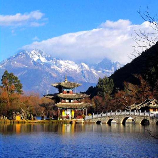 黑龙潭图片,黑龙潭图库,黑龙潭旅游图片