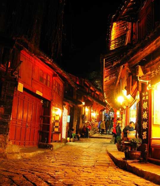 丽江古城夜景图片,丽江古城夜景图库,丽江古城夜景旅游图片