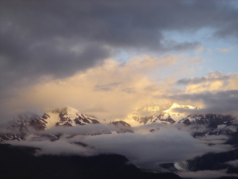 梅里雪山图片,梅里雪山图库,梅里雪山旅游图片