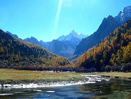 碧沽天池图片,碧沽天池图库,碧沽天池旅游图片