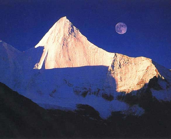 白茫雪山图片,白茫雪山图库,白茫雪山旅游图片