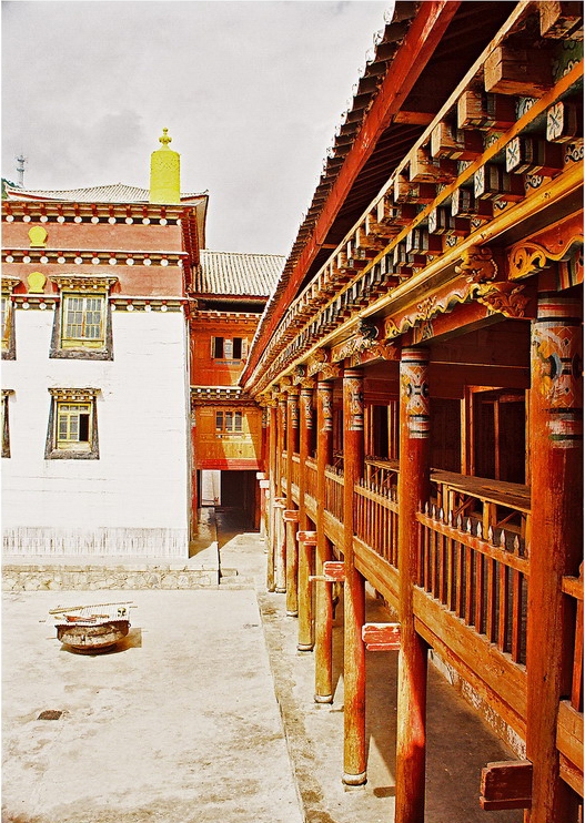 东竹林寺图片,东竹林寺图库,东竹林寺旅游图片