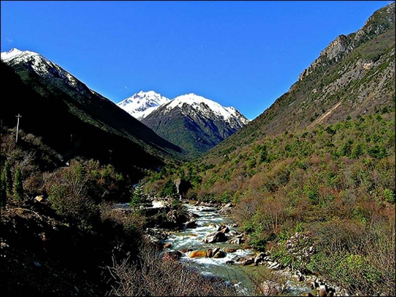 蓝月山谷图片,蓝月山谷图库,蓝月山谷旅游图片