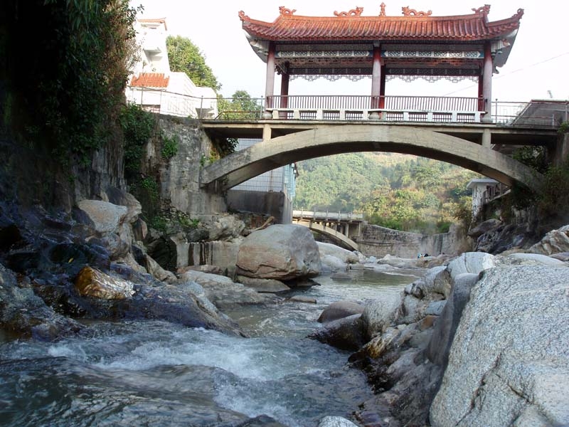 邦腊掌温泉图片,邦腊掌温泉图库,邦腊掌温泉旅游图片