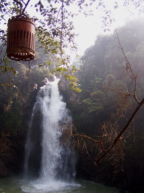 叠水河瀑布图片,叠水河瀑布图库,叠水河瀑布旅游图片