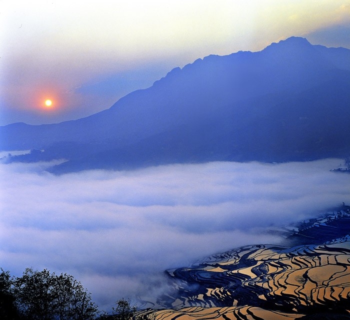 红河衷牢山探幽图片,红河衷牢山探幽图库,红河衷牢山探幽旅游图片