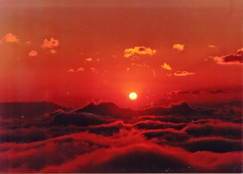 红河衷牢山探幽图片,红河衷牢山探幽图库,红河衷牢山探幽旅游图片