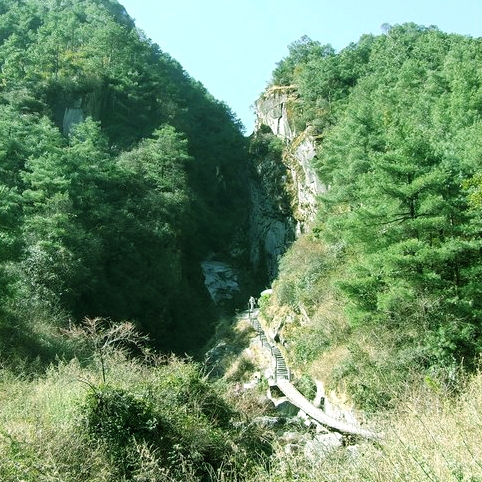 苍山玉带云游路图片,苍山玉带云游路图库,苍山玉带云游路旅游图片