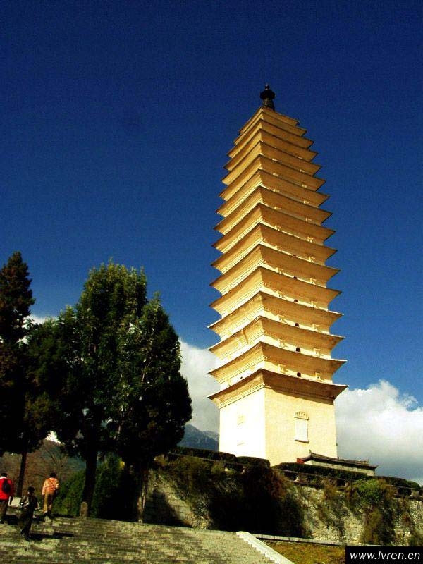 崇圣寺三塔图片,崇圣寺三塔图库,崇圣寺三塔旅游图片