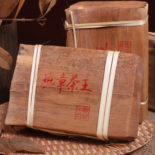 老班章普洱茶生茶 老班章古树纯料 茶叶老黄片 茶砖 砖茶特价