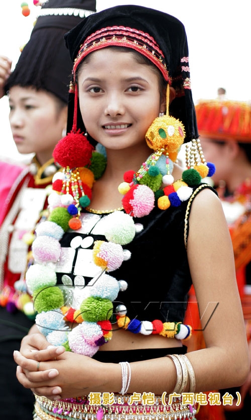 云南德昂族：王丽娜图片,云南德昂族：王丽娜图库,云南德昂族：王丽娜旅游图片